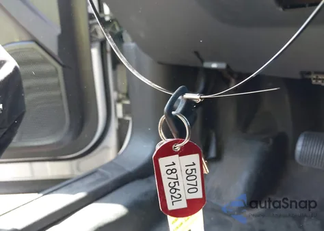 2015 Ford Police Interceptor Police Interceptor z USA, uszkodzony, nr VIN 1FAHP2MK0FG175859